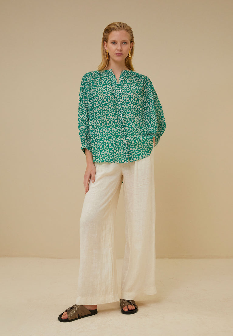 lucy graphic blouse | graphic green