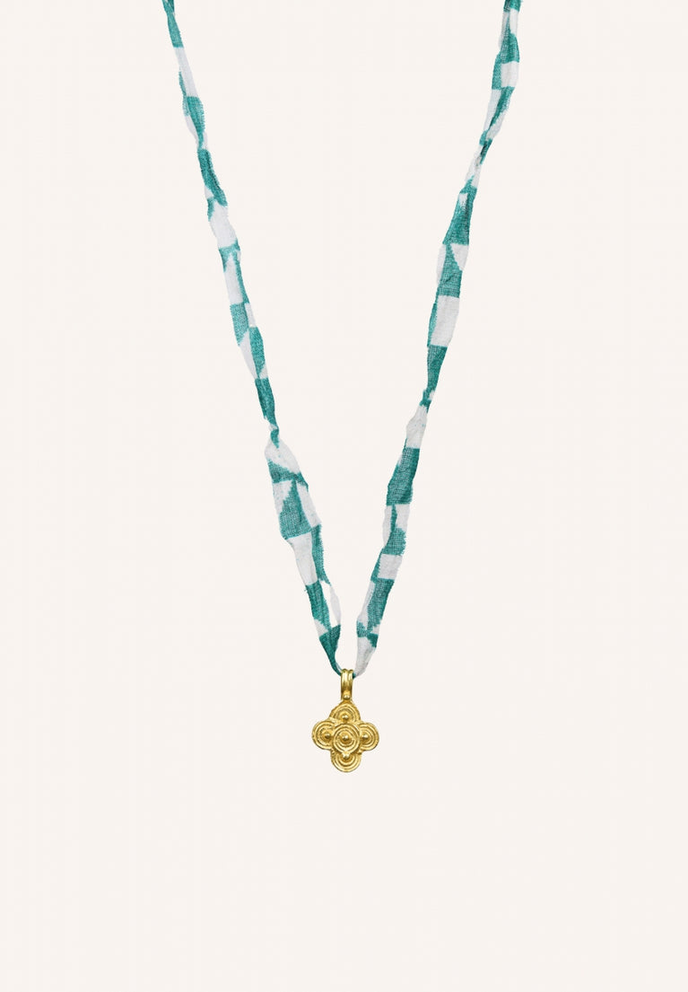 lucknow necklace | graphic green